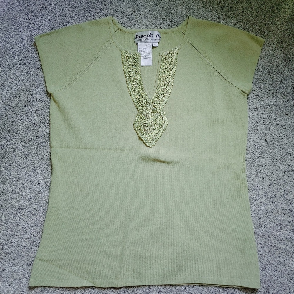 Gorpcore Joseph A. Womens Sage Green Soutache Embroidered V-Neck Knit Top XL